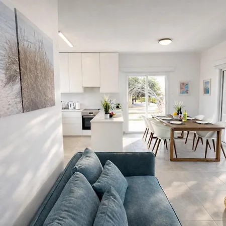 别墅 Sandy Beachfront 3br -
