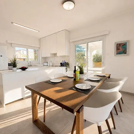 Sandy Beachfront 3br - * 圣纳帕