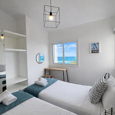 别墅 Sandy Beachfront 3br - *